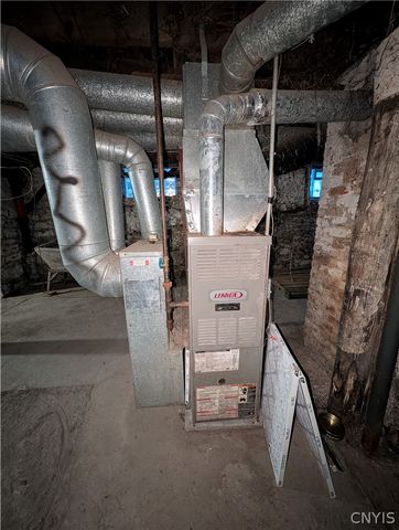 512 Rowland Street, Syracuse, NY 13204