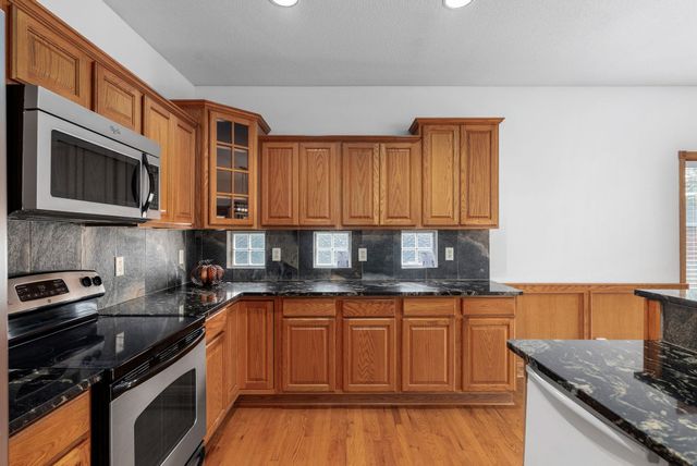 7222 E CEDARIDGE CIRCLE, Wichita, KS 67226