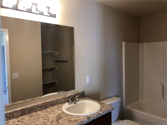 602 W Pittsfield, Siloam Springs, AR 72761