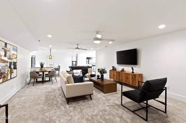 5607 Lambshire Drive, Raleigh, NC 27612