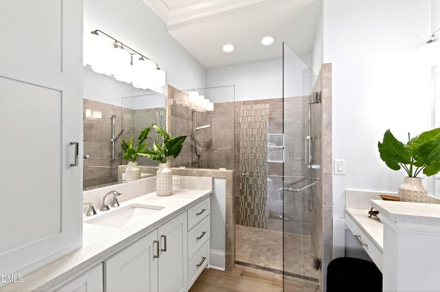 5607 Lambshire Drive, Raleigh, NC 27612