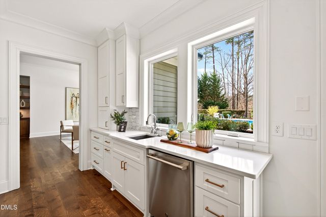 5607 Lambshire Drive, Raleigh, NC 27612