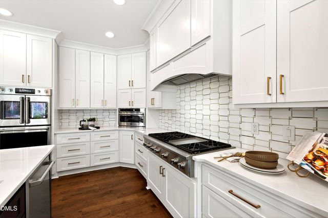 5607 Lambshire Drive, Raleigh, NC 27612