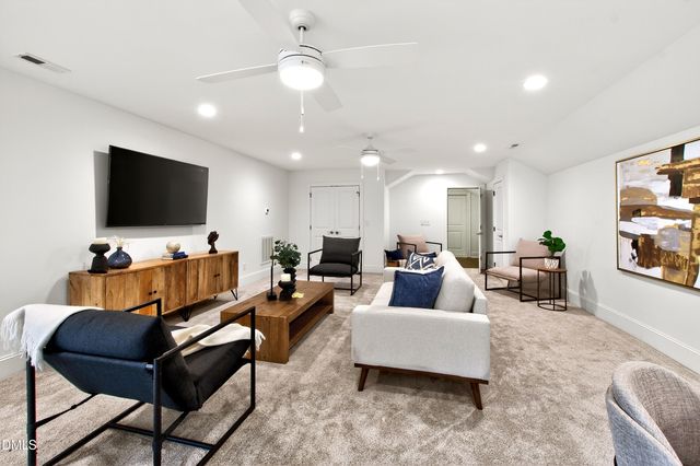 5607 Lambshire Drive, Raleigh, NC 27612