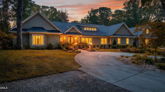 5607 Lambshire Drive, Raleigh, NC 27612