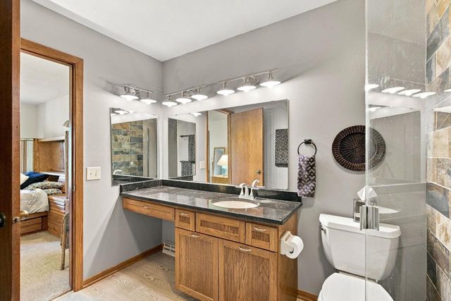 10 Apple Hill Circle, Madison, WI 53717