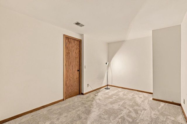 10 Apple Hill Circle, Madison, WI 53717