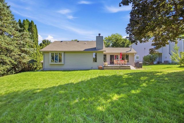 10 Apple Hill Circle, Madison, WI 53717