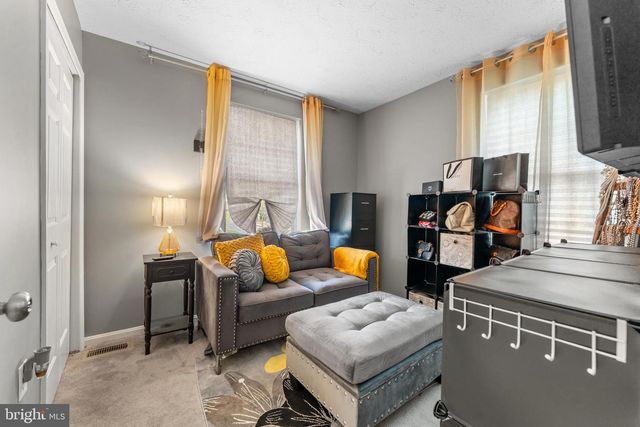 6902 CARIBOU CT, Waldorf, MD 20603