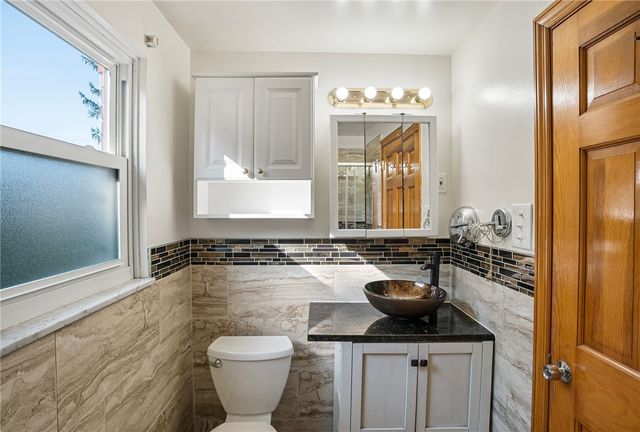 3200 Nottingham, Churchill Boro, PA 15235