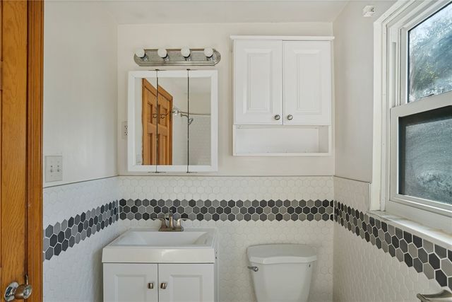 3200 Nottingham, Churchill Boro, PA 15235