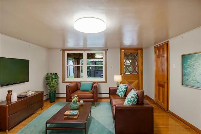 3200 Nottingham, Churchill Boro, PA 15235