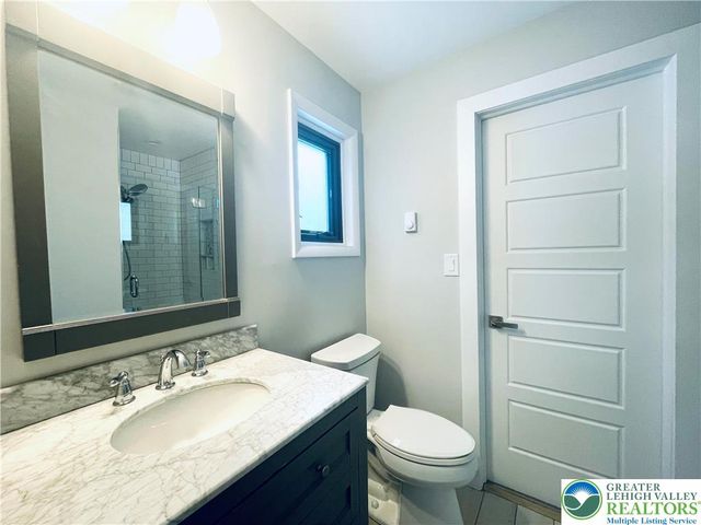 103 Ashley Court, Lehman Twp, PA 18324