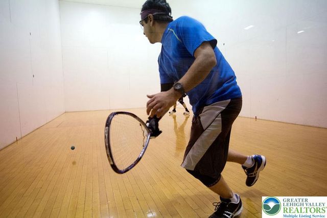 103 Ashley Court, Lehman Twp, PA 18324