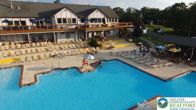 103 Ashley Court, Lehman Twp, PA 18324