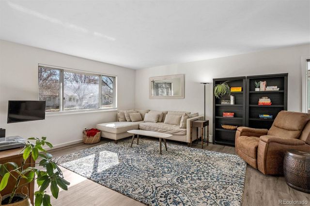 2921 S Downing Street, Englewood, CO 80113