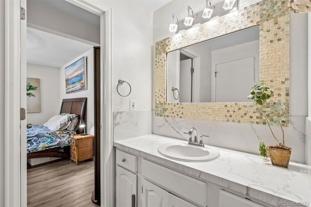 2921 S Downing Street, Englewood, CO 80113