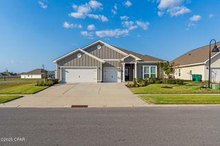 451 Eagle Lake Way, Panama City, FL 32404