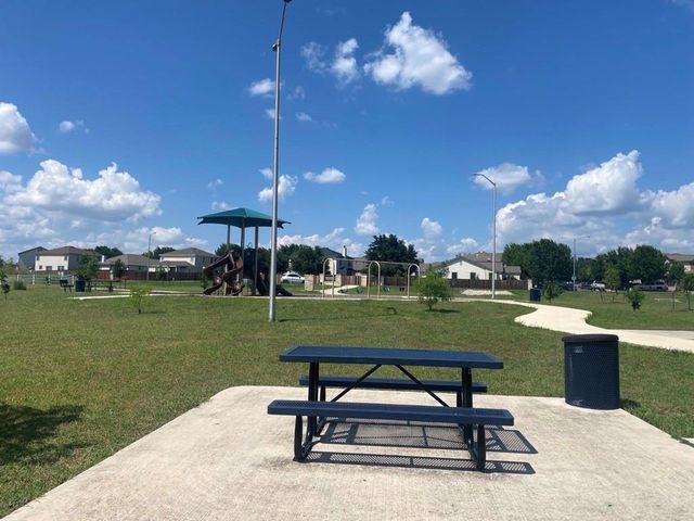 179 Valero DR, San Marcos, TX 78666