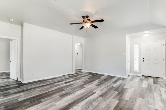 179 Valero DR, San Marcos, TX 78666