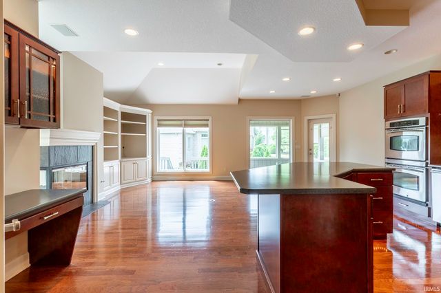 8119 Inverness Lakes Trail, Fort Wayne, IN 46804