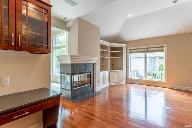 8119 Inverness Lakes Trail, Fort Wayne, IN 46804