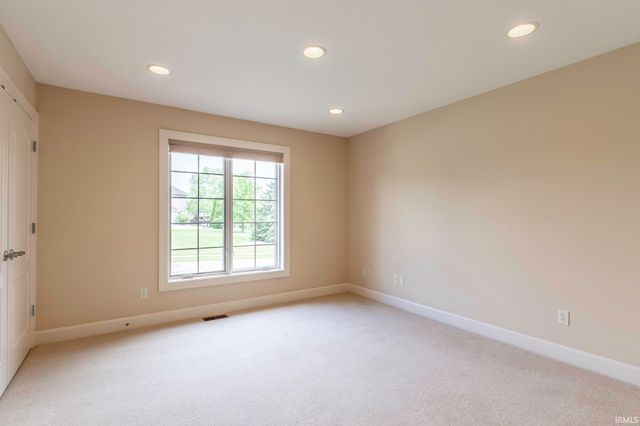 8119 Inverness Lakes Trail, Fort Wayne, IN 46804