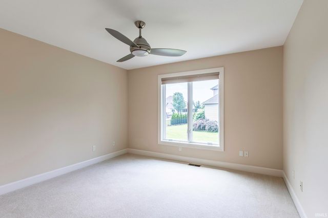 8119 Inverness Lakes Trail, Fort Wayne, IN 46804