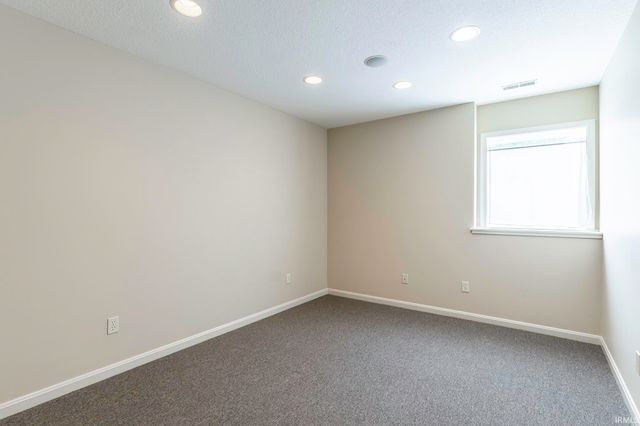 8119 Inverness Lakes Trail, Fort Wayne, IN 46804
