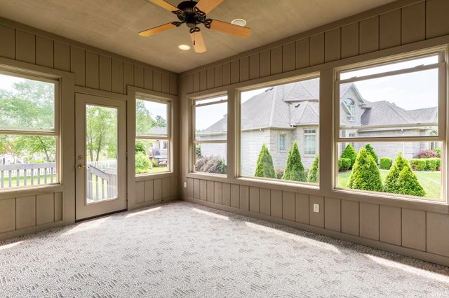 8119 Inverness Lakes Trail, Fort Wayne, IN 46804