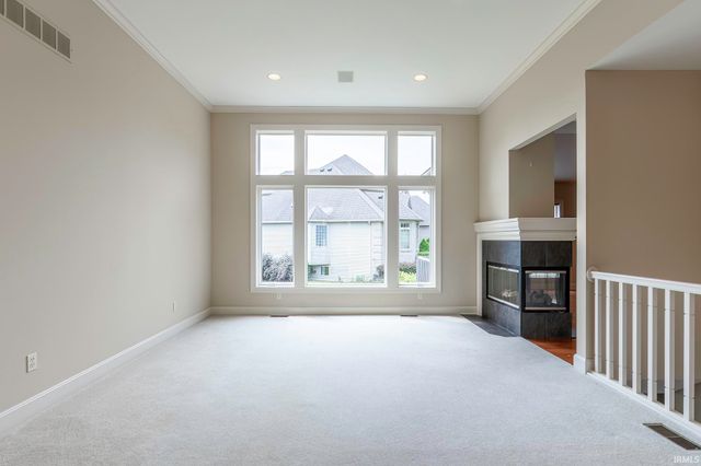 8119 Inverness Lakes Trail, Fort Wayne, IN 46804
