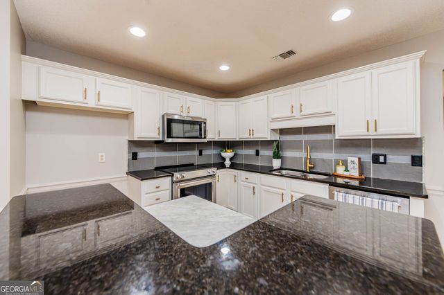 105 Eagles Ridge, Warner Robins, GA 31093