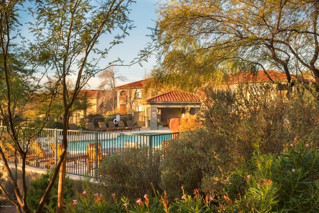 5751 N Kolb Rd Unit 28202, Tucson, AZ 85750