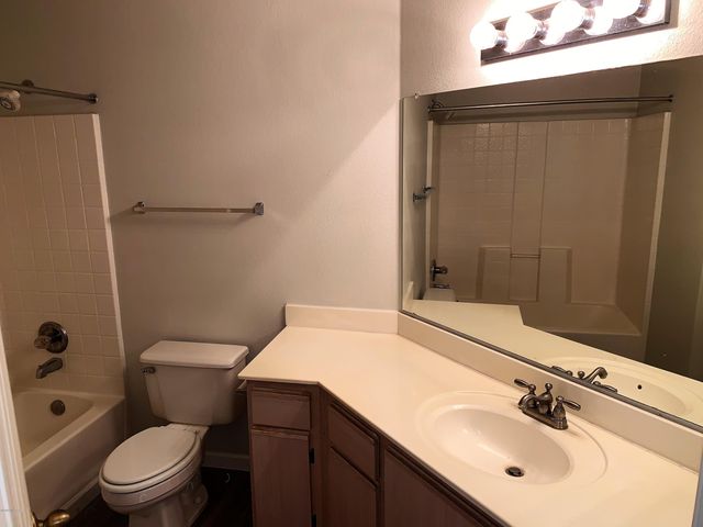 5751 N Kolb Rd Unit 28202, Tucson, AZ 85750