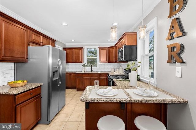 10 GLEN OAK LN NW, Glen Burnie, MD 21061