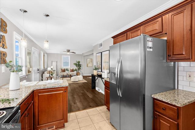 10 GLEN OAK LN NW, Glen Burnie, MD 21061