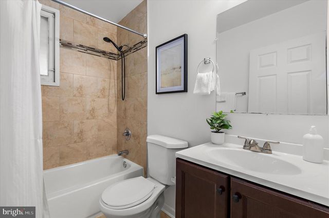 10 GLEN OAK LN NW, Glen Burnie, MD 21061