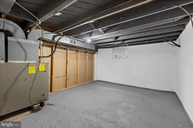 10 GLEN OAK LN NW, Glen Burnie, MD 21061