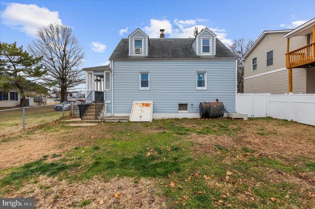 10 GLEN OAK LN NW, Glen Burnie, MD 21061