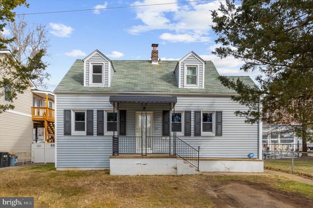 10 GLEN OAK LN NW, Glen Burnie, MD 21061