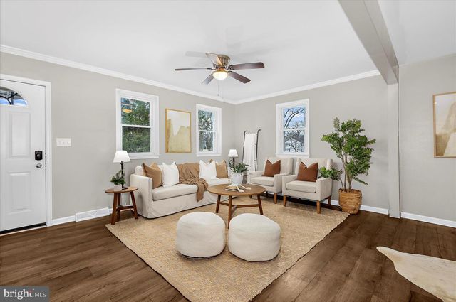 10 GLEN OAK LN NW, Glen Burnie, MD 21061