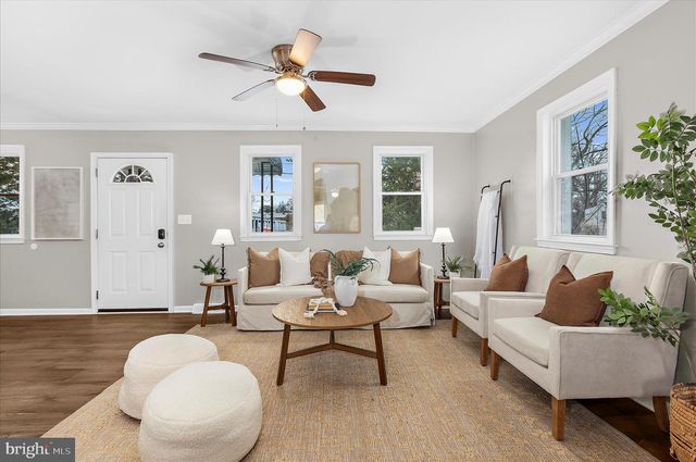 10 GLEN OAK LN NW, Glen Burnie, MD 21061