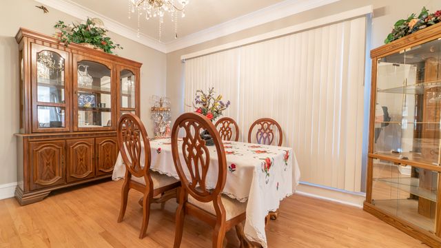 10613 S Avenue F, Chicago, IL 60617