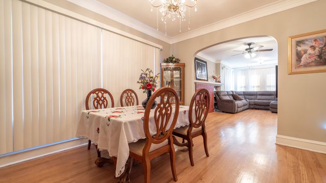 10613 S Avenue F, Chicago, IL 60617