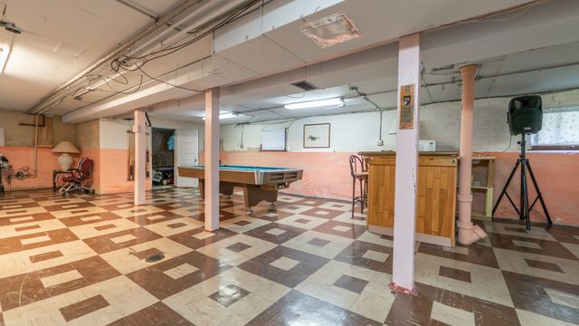 10613 S Avenue F, Chicago, IL 60617