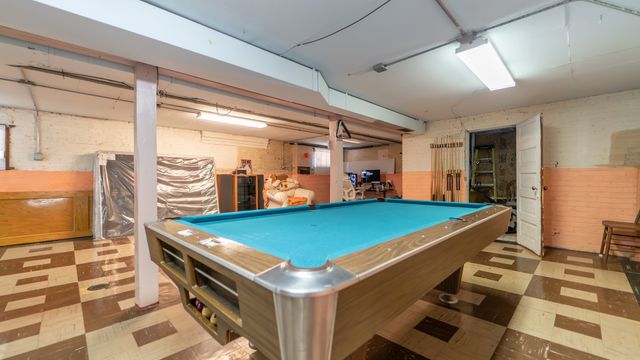 10613 S Avenue F, Chicago, IL 60617