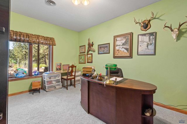 8151 LABRADOR TR, Rapid City, SD 57702