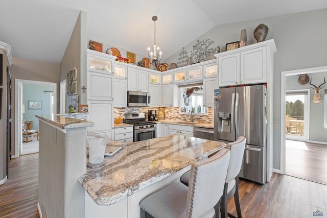 8151 LABRADOR TR, Rapid City, SD 57702