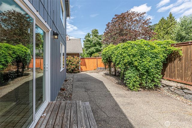 3720 Pine Creek Lane SE, Lacey, WA 98503