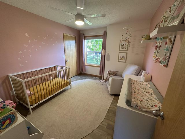 18066 Lincoln Circle NW, Elk River, MN 55330